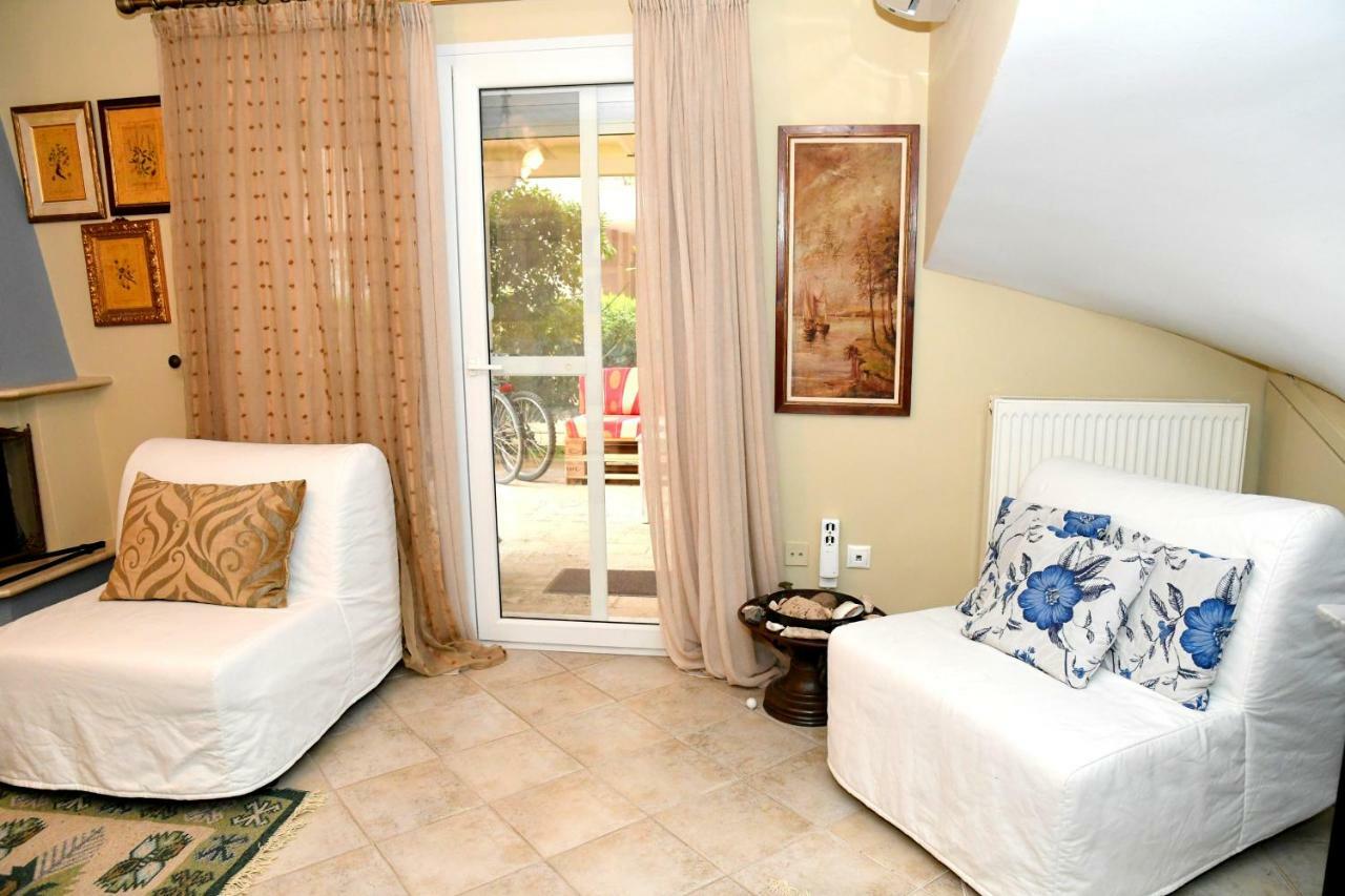 אגיה טריאדה Studio On The Beach With Private Garden מראה חיצוני תמונה