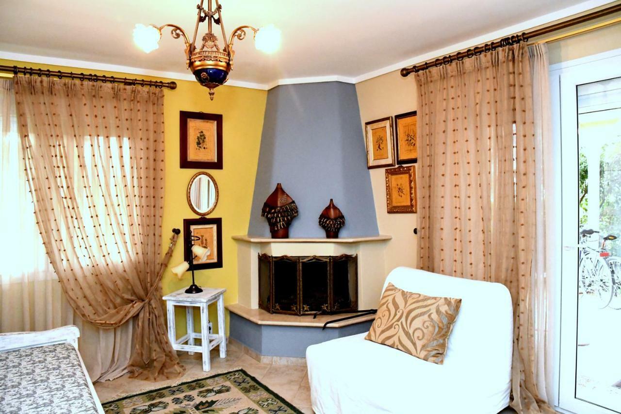 אגיה טריאדה Studio On The Beach With Private Garden מראה חיצוני תמונה